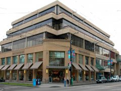 <b>亿邦格创（宁波）餐饮管理有限公司</b>